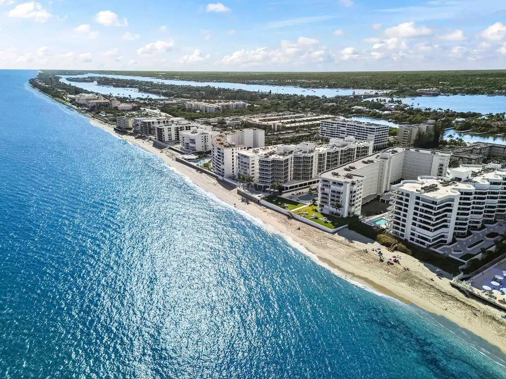 3581 S Ocean Boulevard South Palm Beach FL 33480