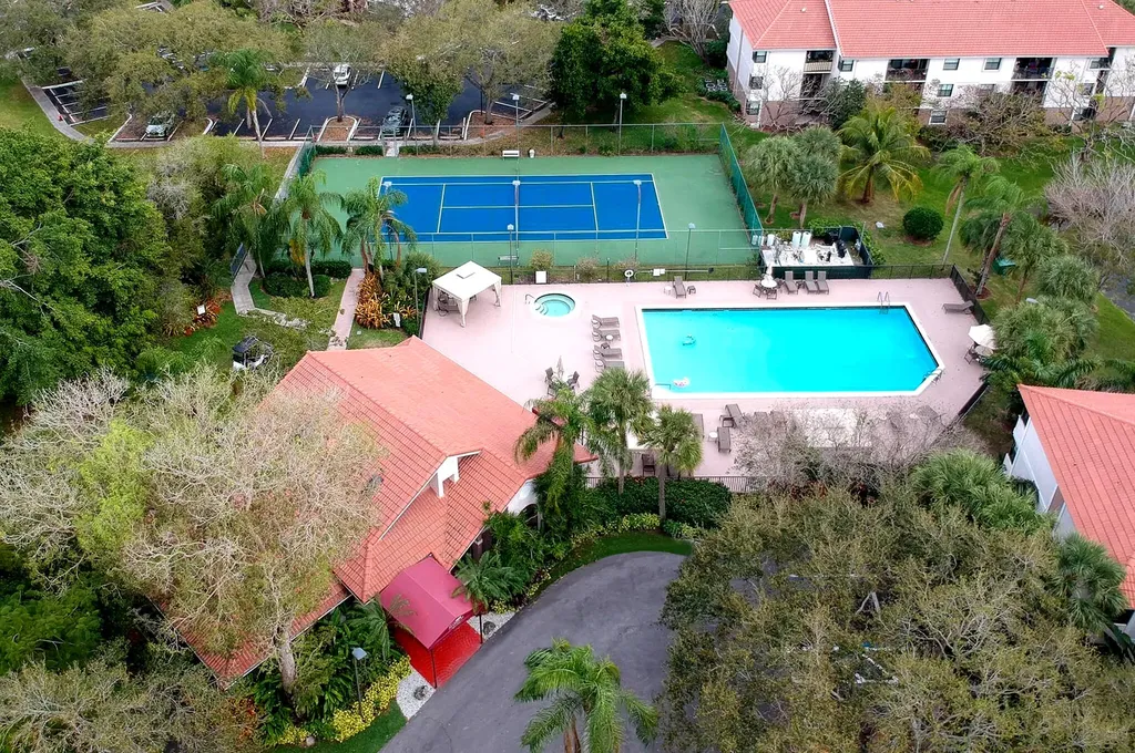 10115 W Sunrise Boulevard Plantation FL 33322