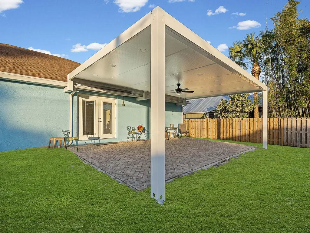 982 SW Worcester Lane Port St Lucie FL 34953