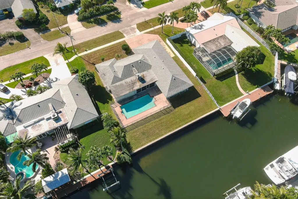 2185 Carib Circle Palm Beach Gardens FL 33410