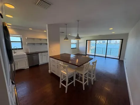 360 Wilma Circle Riviera Beach FL 33404
