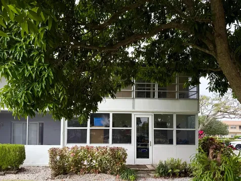 240 Northampton L West Palm Beach FL 33417