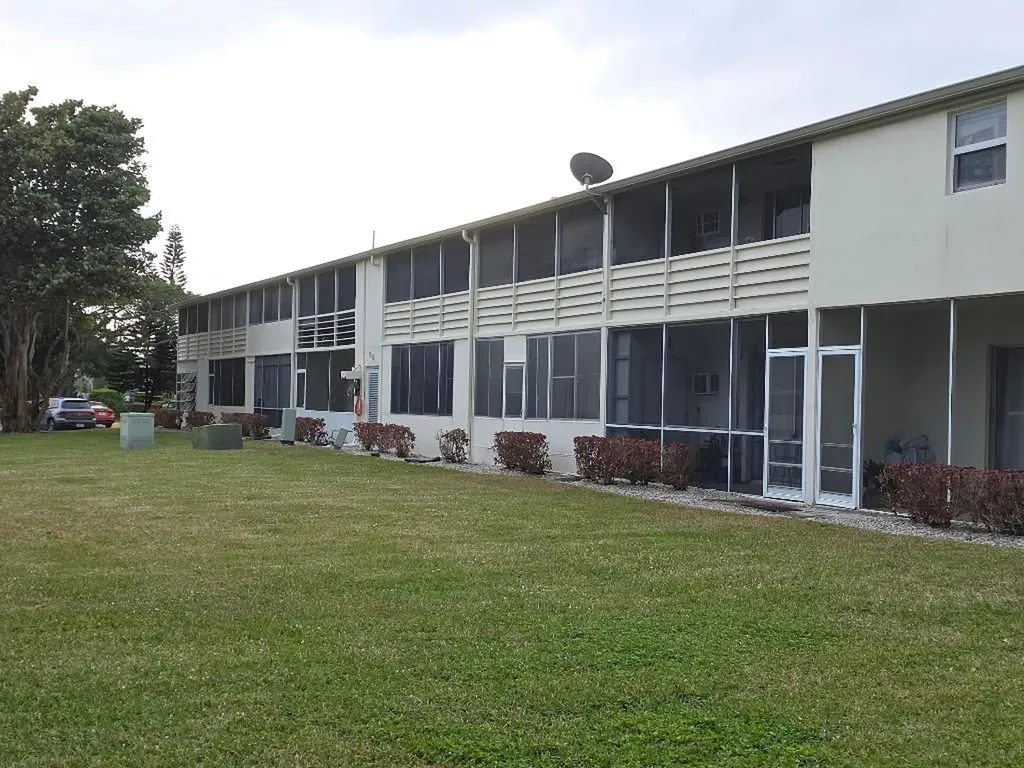 204 Kent L West Palm Beach FL 33417