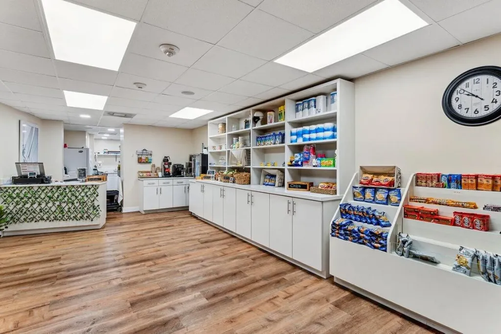 44 Cocoanut Row Palm Beach FL 33480