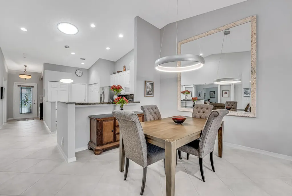 8590 Logia Circle Boynton Beach FL 33472