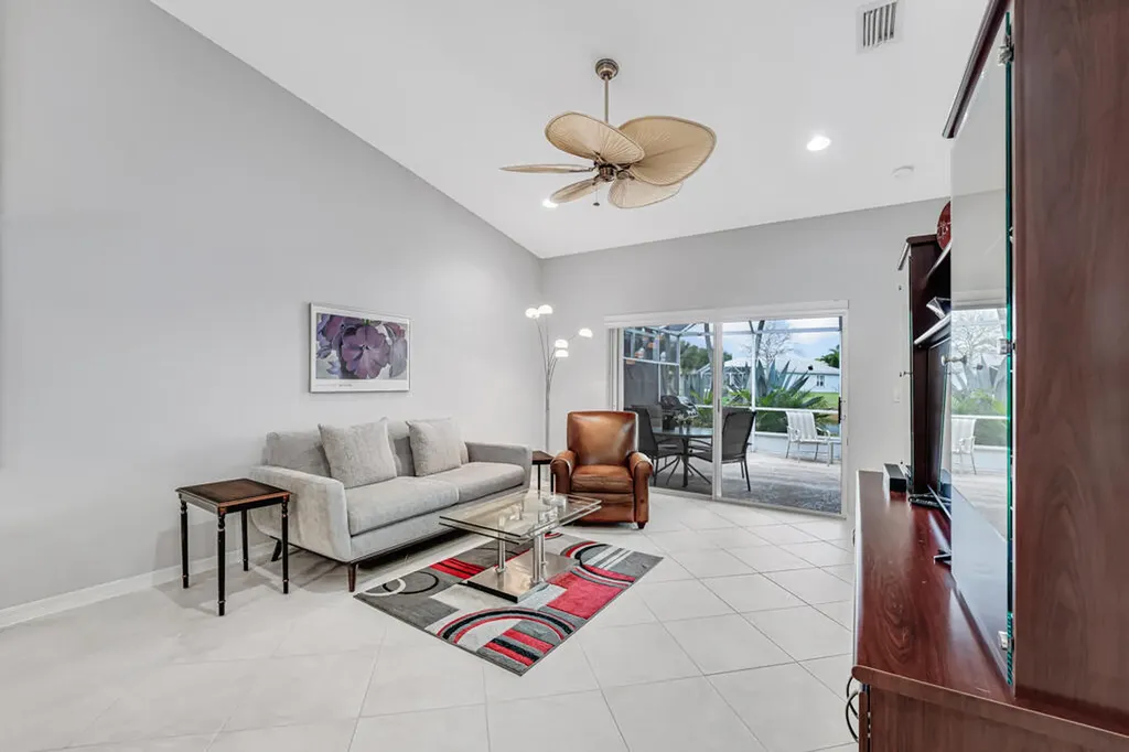 8590 Logia Circle Boynton Beach FL 33472