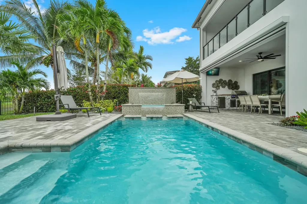 17318 Pagoda Palms Drive Boca Raton FL 33496