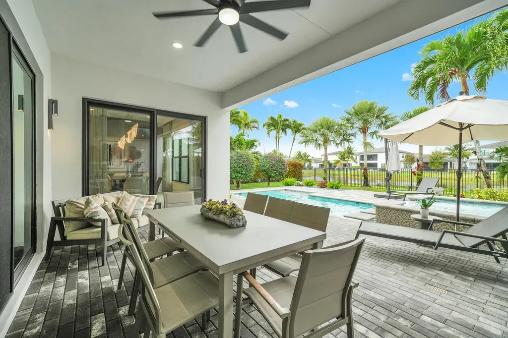 17318 Pagoda Palms Drive Boca Raton FL 33496