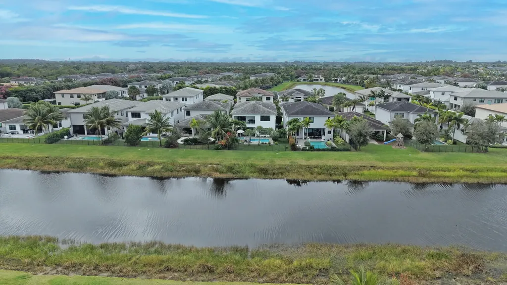 17318 Pagoda Palms Drive Boca Raton FL 33496