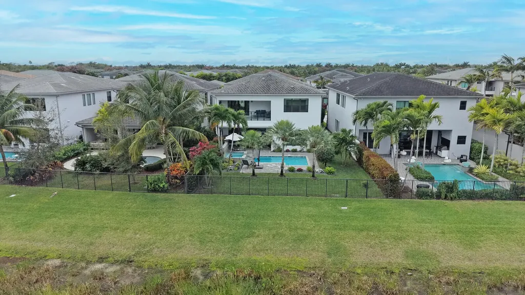 17318 Pagoda Palms Drive Boca Raton FL 33496