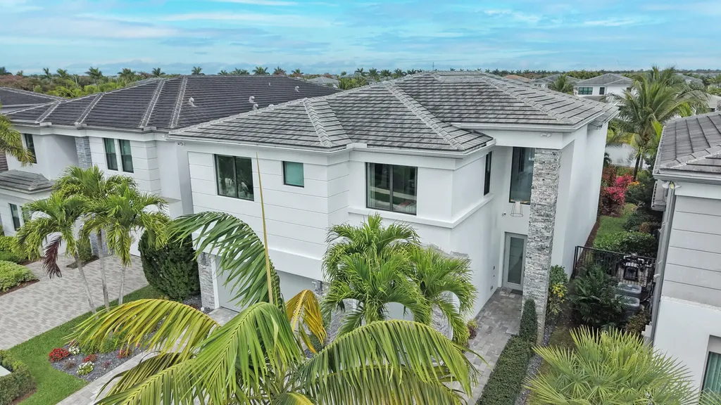 17318 Pagoda Palms Drive Boca Raton FL 33496