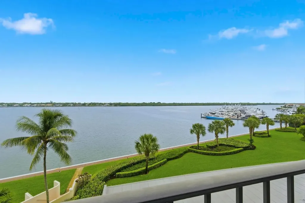 126 Lakeshore Drive North Palm Beach FL 33408