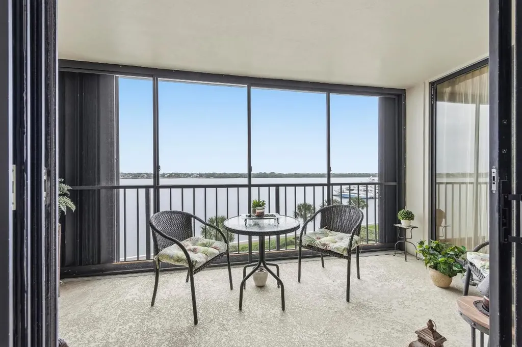 126 Lakeshore Drive North Palm Beach FL 33408