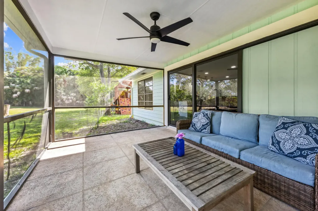 10908 SE Hobart Street Jupiter FL 33469
