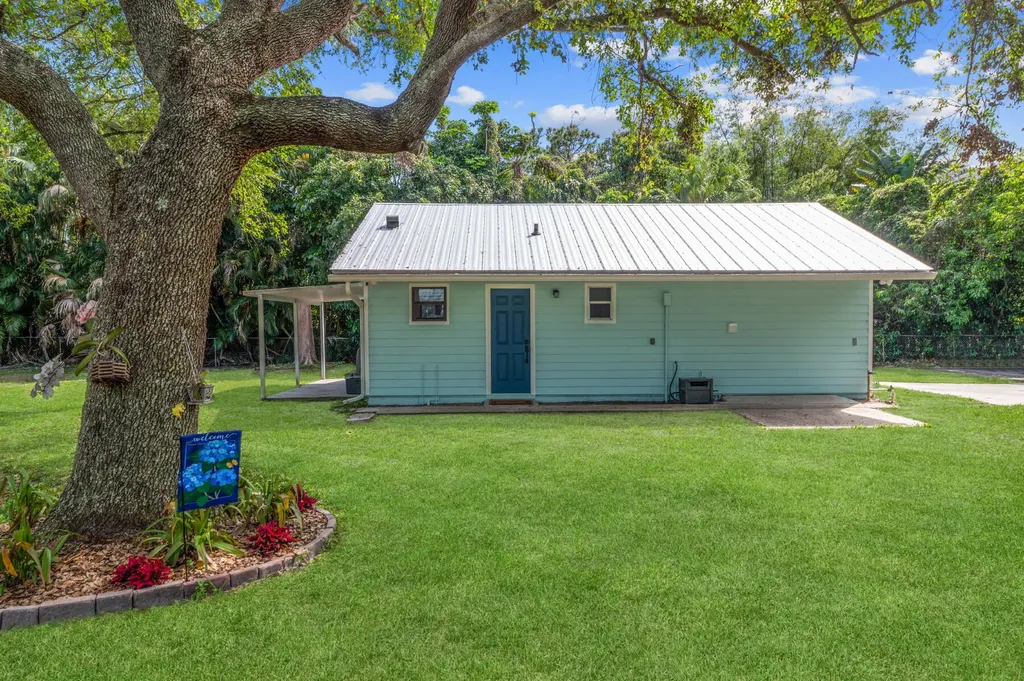 10908 SE Hobart Street Jupiter FL 33469