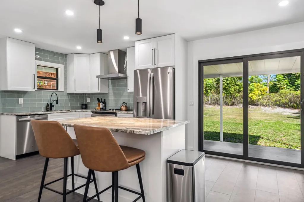 10908 SE Hobart Street Jupiter FL 33469