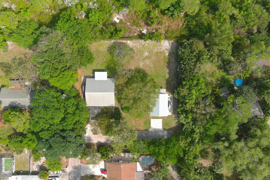 10908 SE Hobart Street Jupiter FL 33469