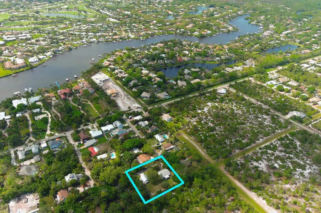 10908 SE Hobart Street Jupiter FL 33469