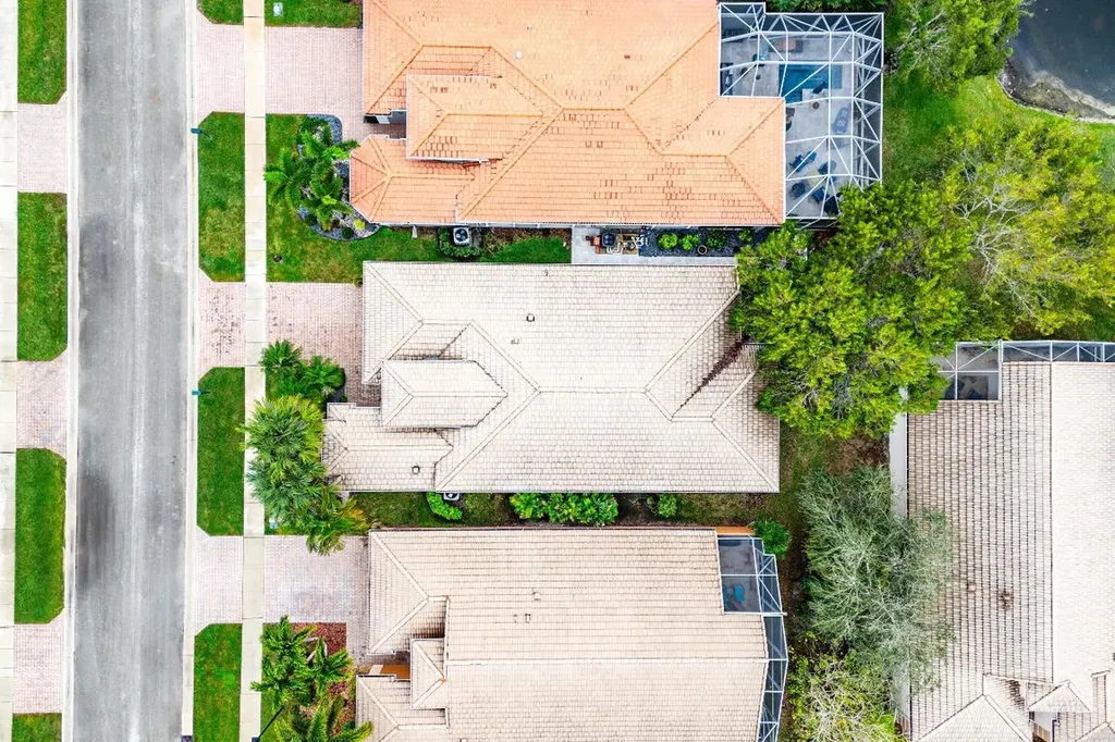 8688 Via Avellino Lake Worth FL 33467