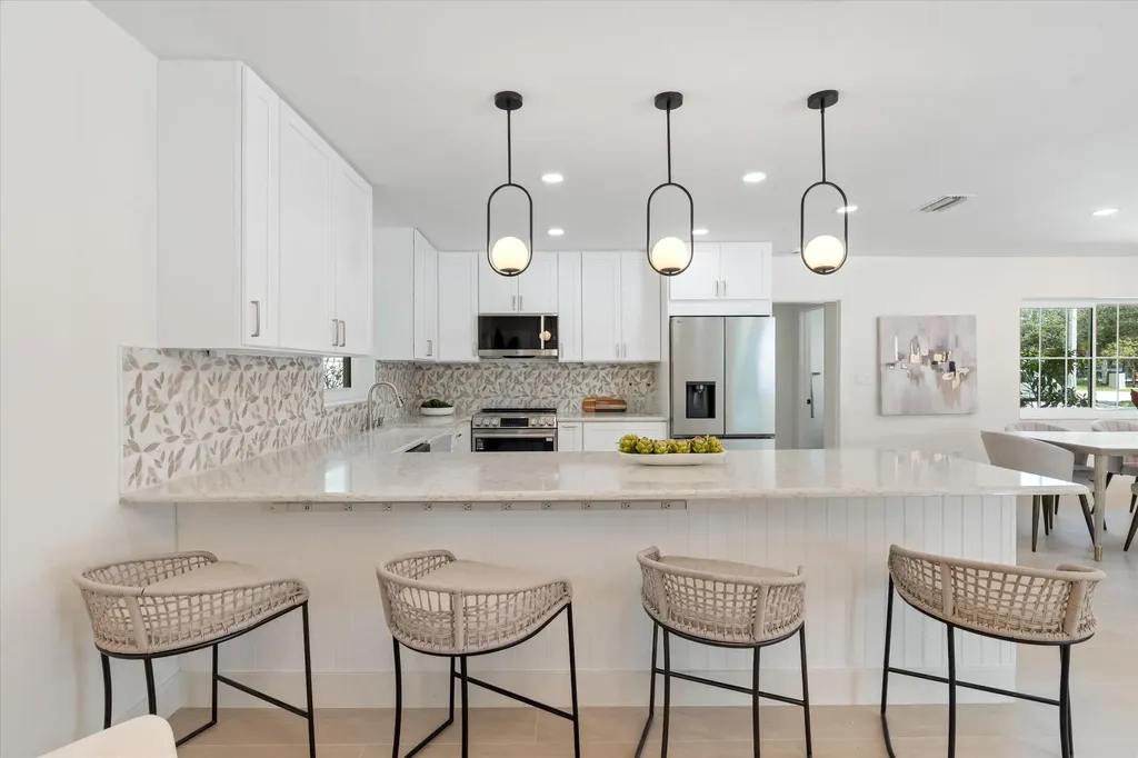 200 NW 2nd Street Delray Beach FL 33444