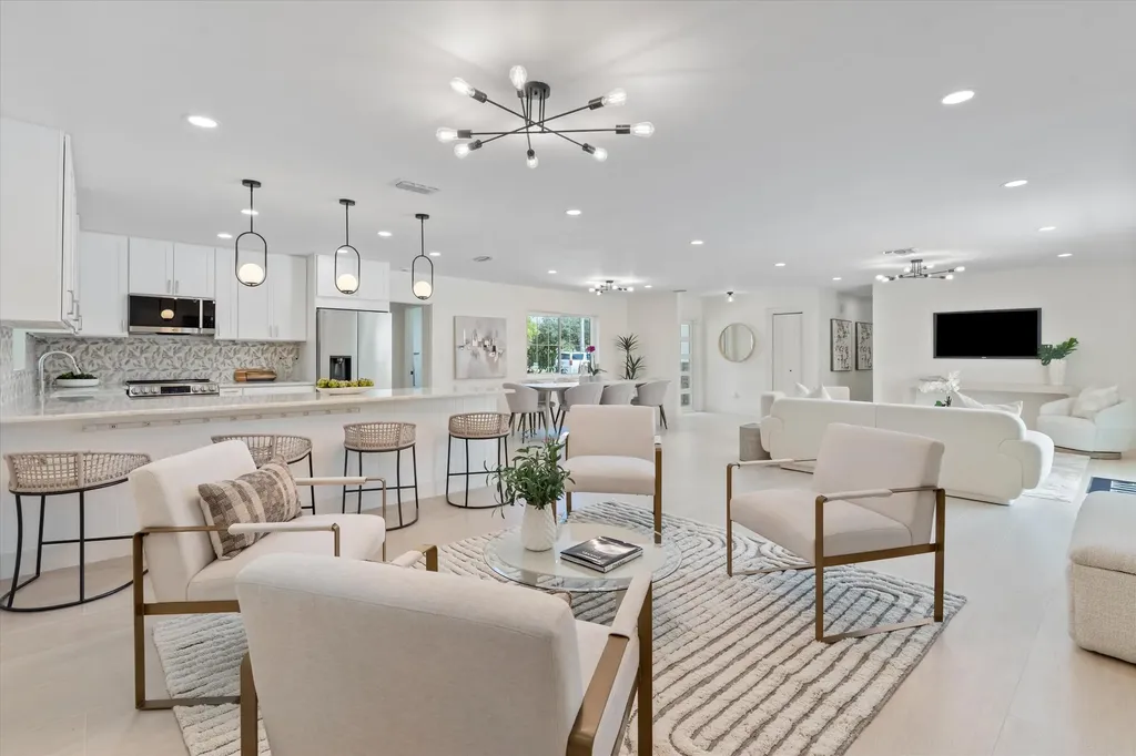 200 NW 2nd Street Delray Beach FL 33444