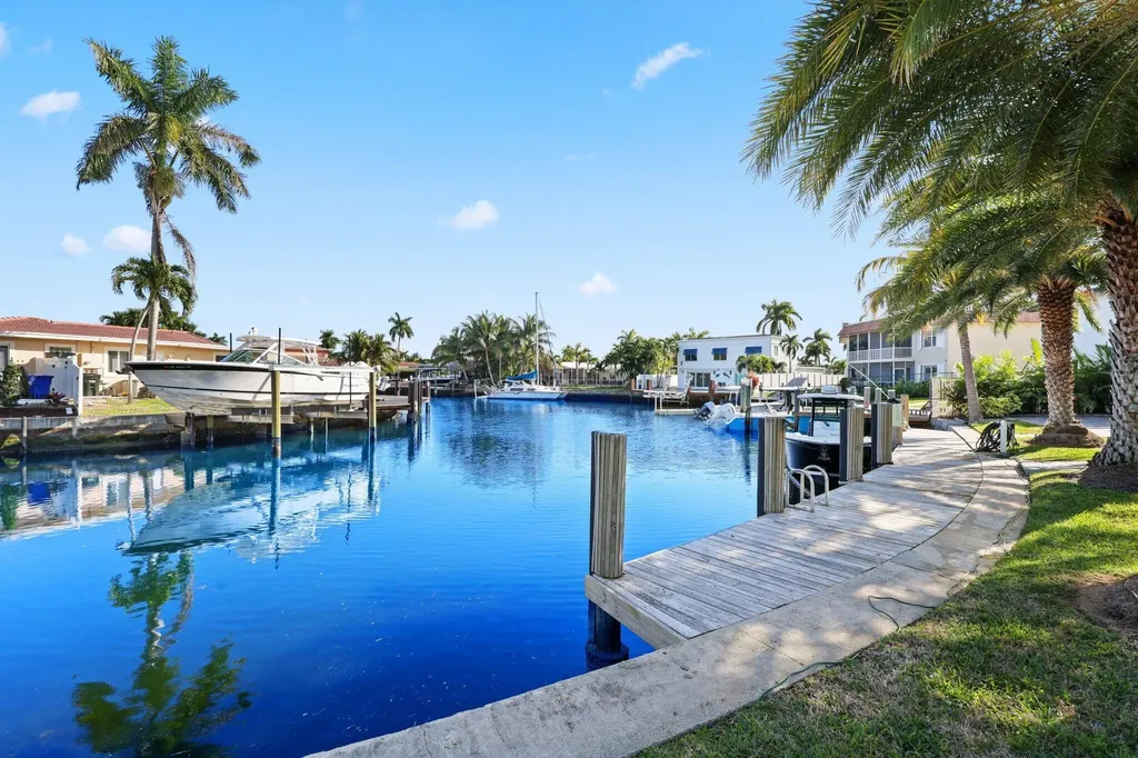 830 SE 22nd Avenue Pompano Beach FL 33062