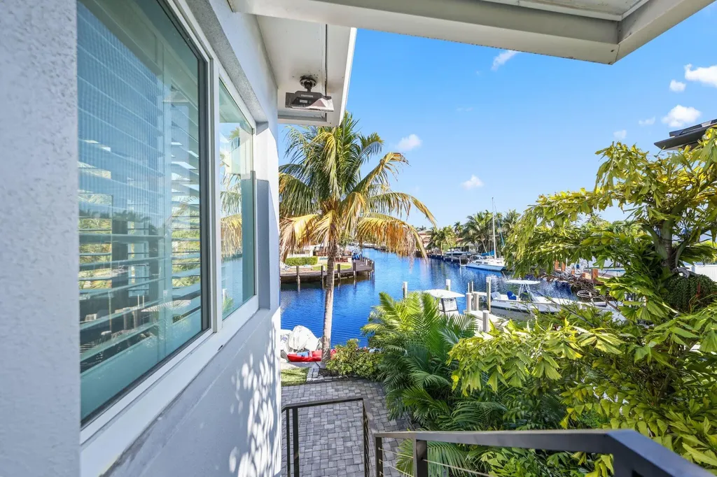 830 SE 22nd Avenue Pompano Beach FL 33062