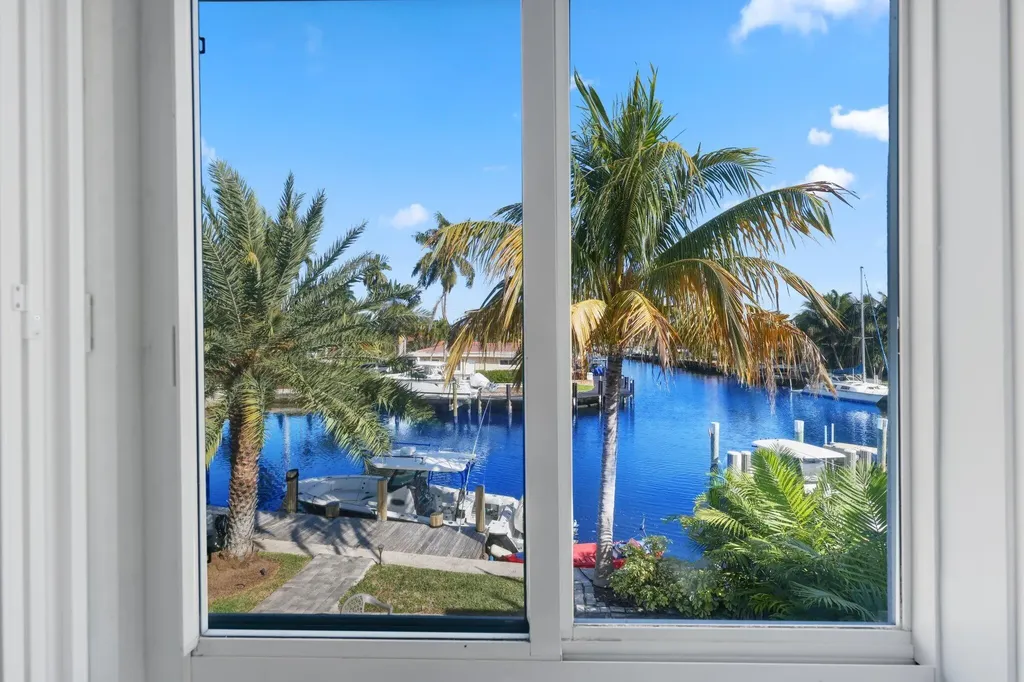 830 SE 22nd Avenue Pompano Beach FL 33062