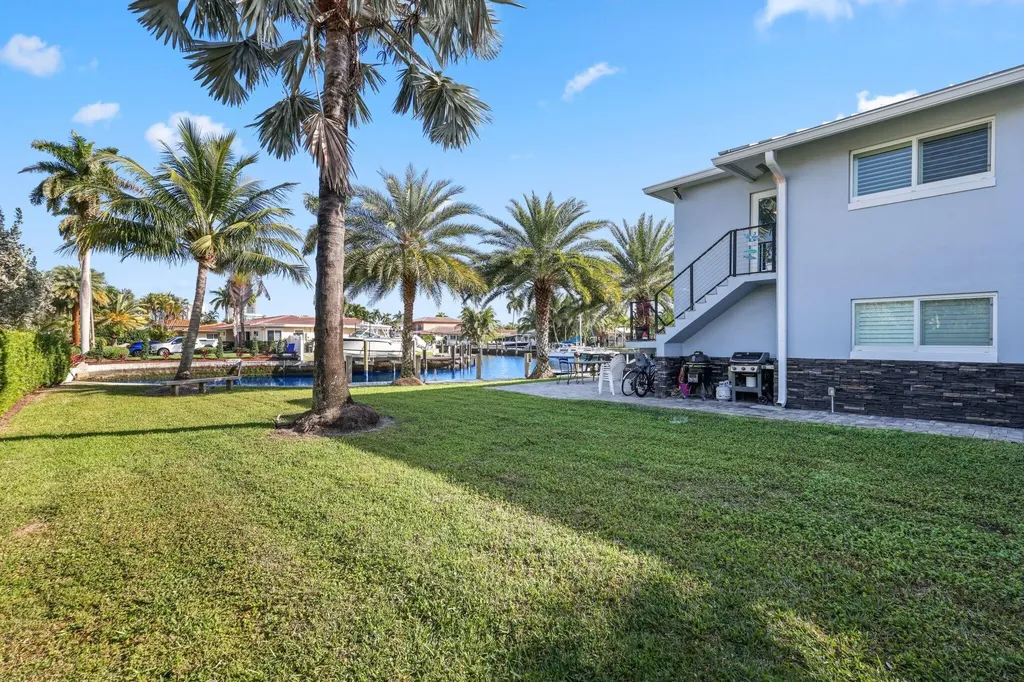 830 SE 22nd Avenue Pompano Beach FL 33062