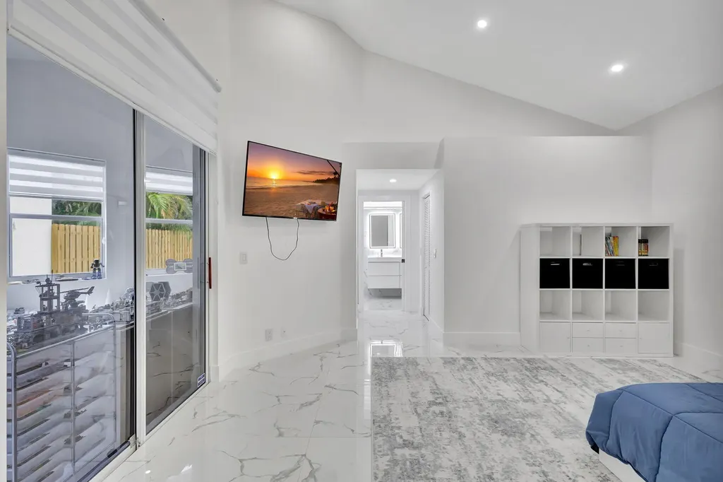 6631 NW 25th Avenue Boca Raton FL 33496