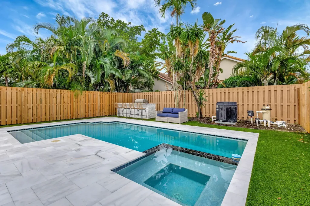 6631 NW 25th Avenue Boca Raton FL 33496