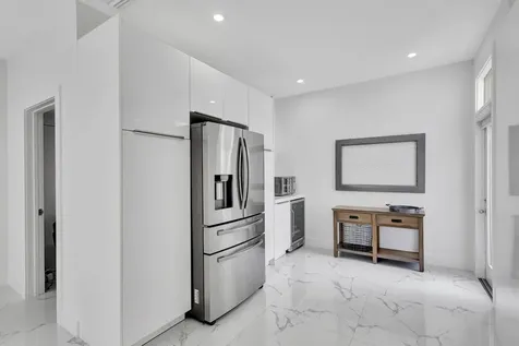6631 NW 25th Avenue Boca Raton FL 33496