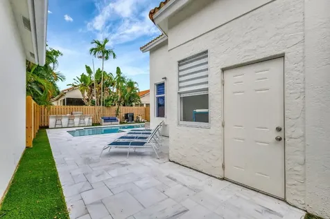 6631 NW 25th Avenue Boca Raton FL 33496