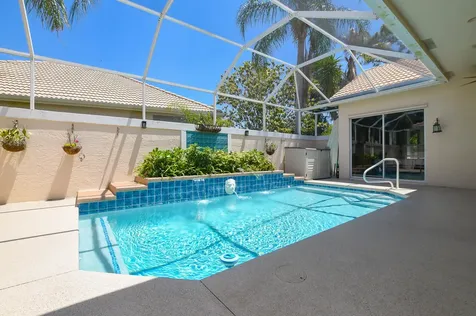 709 SW Saint Vincent Cove Port St Lucie FL 34986