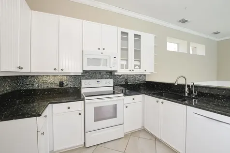 709 SW Saint Vincent Cove Port St Lucie FL 34986