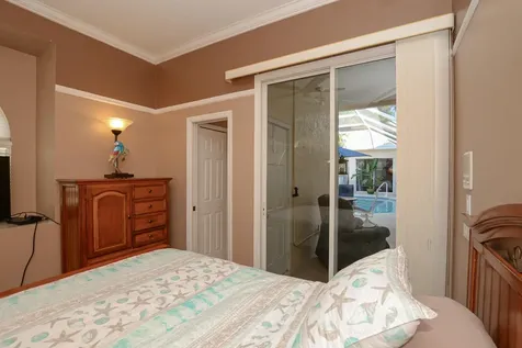 709 SW Saint Vincent Cove Port St Lucie FL 34986