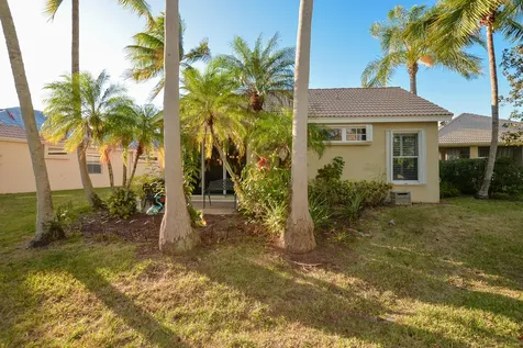 709 SW Saint Vincent Cove Port St Lucie FL 34986