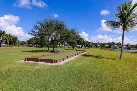 709 SW Saint Vincent Cove Port St Lucie FL 34986