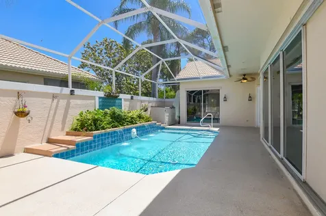 709 SW Saint Vincent Cove Port St Lucie FL 34986