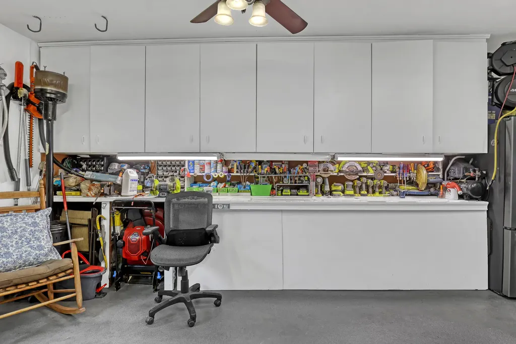1890 SW 59th Avenue SW Plantation FL 33317