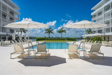 2784 S Ocean Boulevard Palm Beach FL 33480