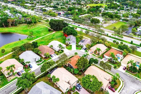 7707 NW 79th Street Tamarac FL 33321