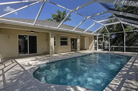 1522 SW Medley Lane Port St Lucie FL 34953