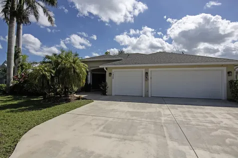 1522 SW Medley Lane Port St Lucie FL 34953