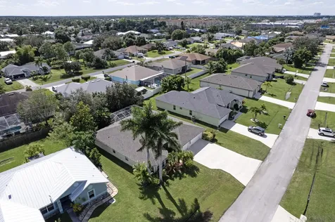 1522 SW Medley Lane Port St Lucie FL 34953