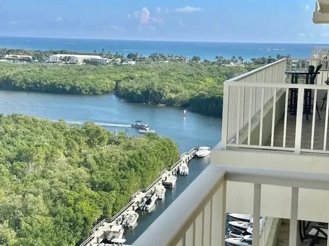 625 Casa Loma Boulevard Boynton Beach FL 33435