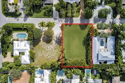 1117 Waterway Lane Delray Beach FL 33483