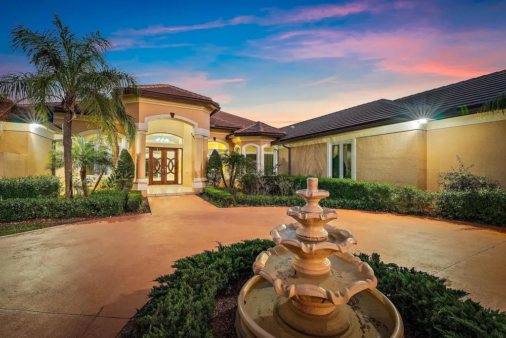 8480 Man O War Road Palm Beach Gardens FL 33418