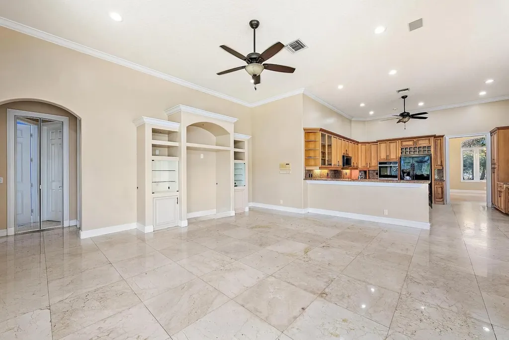 8480 Man O War Road Palm Beach Gardens FL 33418