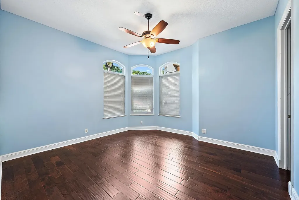 8480 Man O War Road Palm Beach Gardens FL 33418